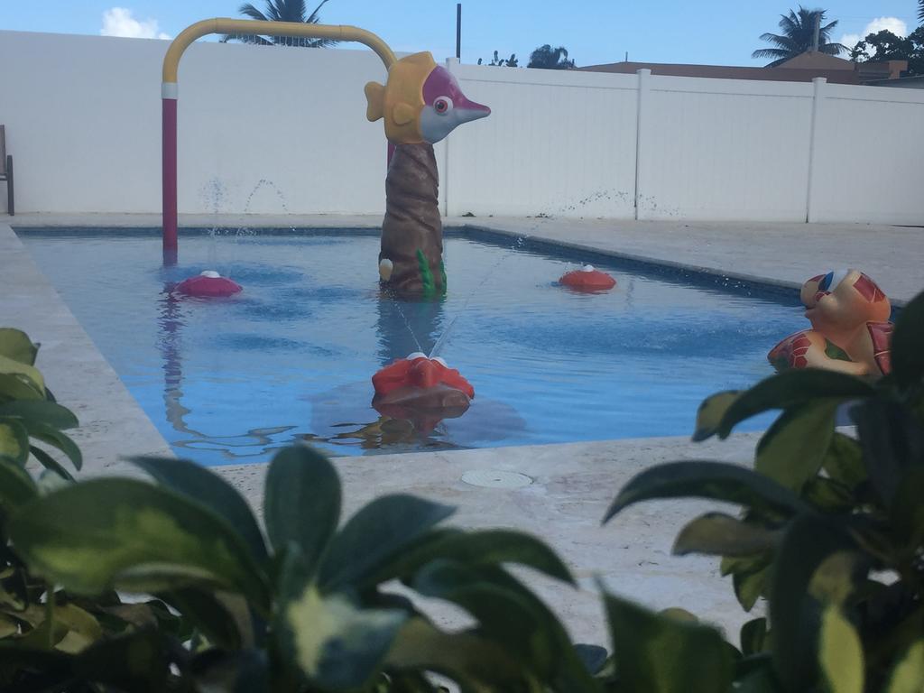 Arecibo Inn Экстерьер фото